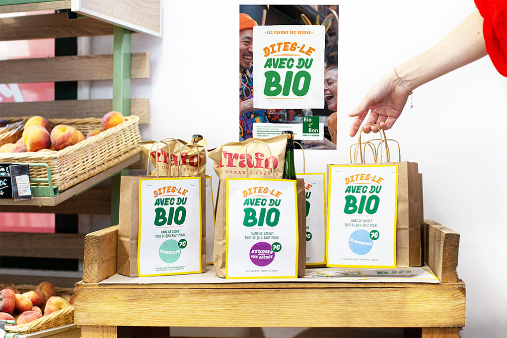 Affiche Bio c' Bon : " Dites-le avec du Bio"